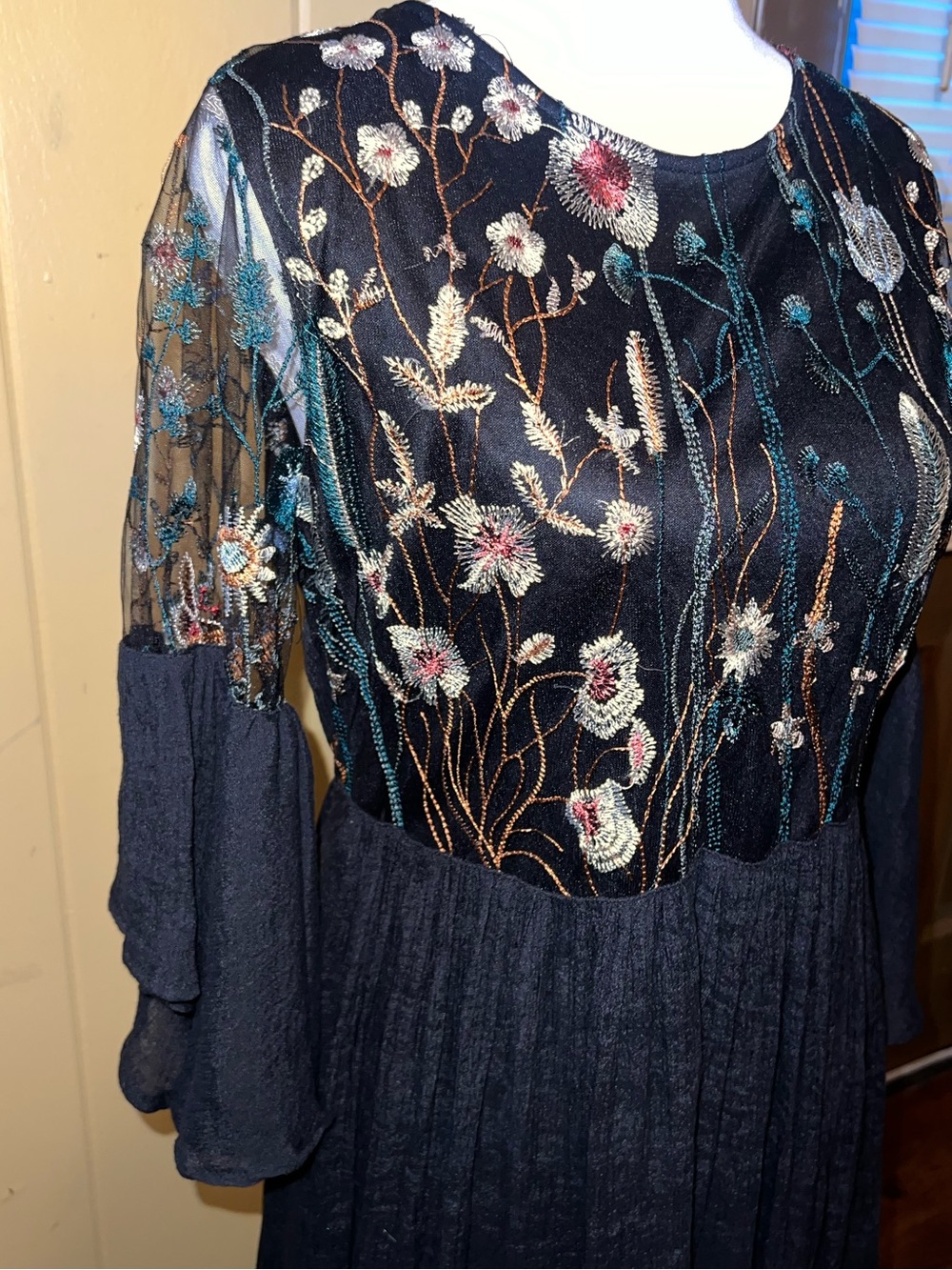 Embroidered Black Babydoll Dress Wide Flutter Sleeve Floral Sheer Fairy Size S - Picture 5 of 11
